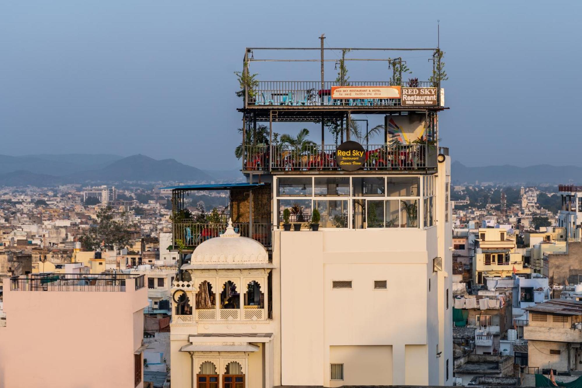 Treebo The Fresco Lake Pichola Udaipur Exterior photo